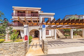 Villa Singola/Casa Vacanza Pinezići, Krk, 380m2