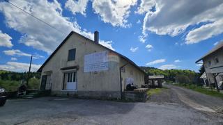Attività commerciale Delnice, 1.000m2