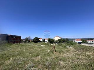 Terreno edificabile Punat, 595m2