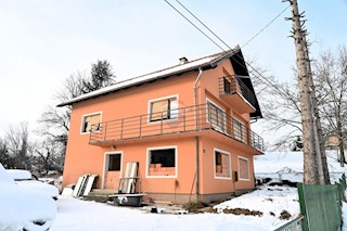 Casa Gornja Pušća, Pušća, 276m2