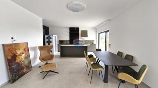 Istria, Rakalj – Villa di design con vista panoramica sul mare