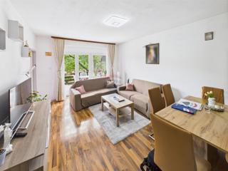 Casa Kašina, Sesvete, 80m2