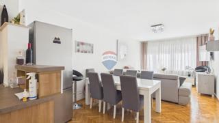 Casa Rudeš, Trešnjevka - Sjever, 235m2