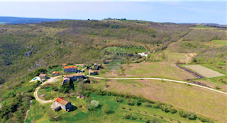 Terreno edificabile Grožnjan, 114.440m2