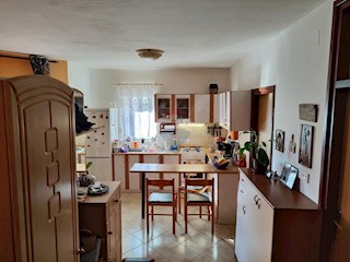 Appartamento Sveti Anton, Malinska-Dubašnica, 90,90m2