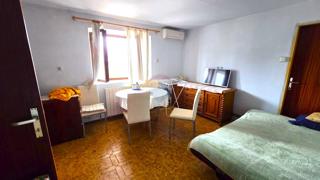 Istria, Rovigno – 9 km, Casa, Giardino, Strada Tranquilla