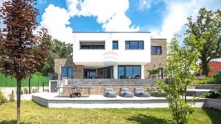Casa Kaštel, Buje, 254,78m2