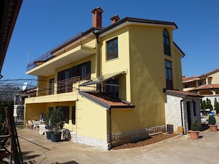 Villa Singola/Casa Vacanza Buići, Poreč, 420m2