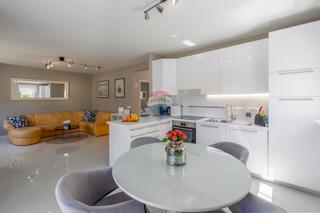 Appartamento Funtana, 65,87m2