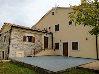 Villa Singola/Casa Vacanza Lindar, Pazin - Okolica, 399m2