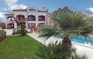 Villa Singola/Casa Vacanza Poreč, 401m2