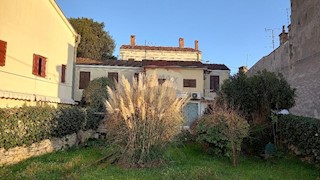 Casa Centar, Pula, 150m2