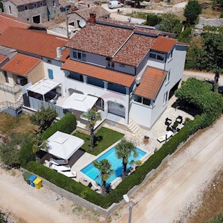 Casa Sveti Lovreč, 542m2