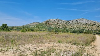 Terreno Gornje Ražine, Šibenik, 4.016m2