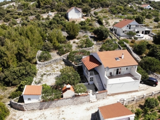 Casa con splendida vista mare 95 m2, Sevid