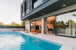 Villa di lusso con piscina - Srima