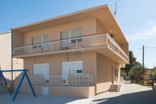 Casa Brodarica, Šibenik - Okolica, 220m2