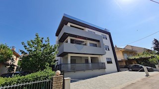 Appartamento Vodice, 168,79m2