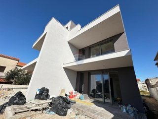 Casa Tribunj, 0m2