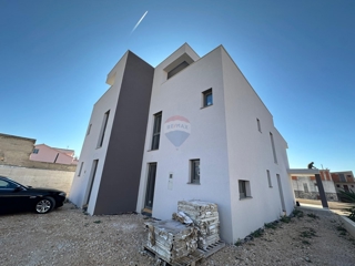 Casa Tribunj, 0m2