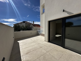 Appartamento Rogoznica, 77,02m2