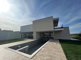 Immobili Istria, vendo villa moderna, dintorni Novigrad-Cittanova