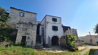 Immobili Istria, vendo vecchia casa Istriana, dintorni Buje-Buie