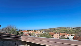 Immobili Istria, vendo casa di pietra, dintorni Buje-Buie
