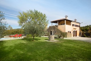 Immobili Istria, vendo casa di pietra, dintorni Buje-Buie