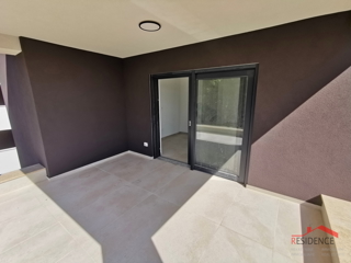 Medolino, nuovo edificio, appartamento, 2° piano, 3 camere da letto