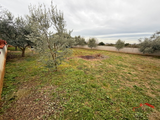 Pola, Monte Šerpo-Komunal, terreno edificabile