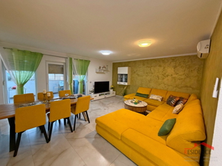 Appartamento trilocale a Medolino al piano terra