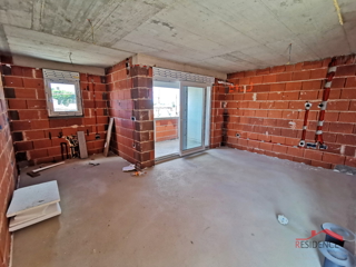 Pola, Valdebek, appartamento al 2° piano, garage