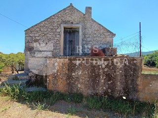 Casa da ristrutturare a Pelješac