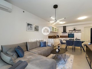 Appartamento in vendita nel centro di Parenzo – nuova costruzione con garage e ascensore