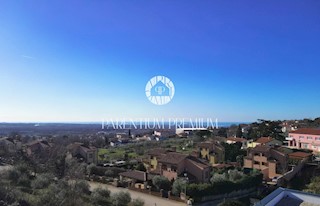 Terreno edificabile con vista mare