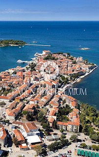 Appartamento di lusso in centro città con vista mare