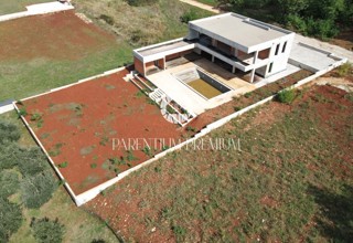 Villa di lusso con piscina e terrazza panoramica con bellissima vista sul mare