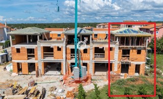 Opportunità - L'ultima casa di fila, a 2 km dal centro di Parenzo e dal mare