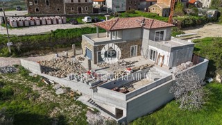 Villa in costruzione con vista panoramica sul mare