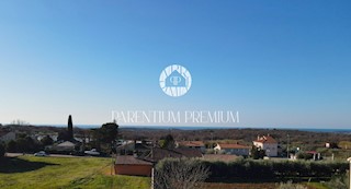 Terreno edificabile con incantevole vista sul mare