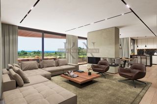 Istra - Parenzo - Attico con sauna e jacuzzi! NUOVO