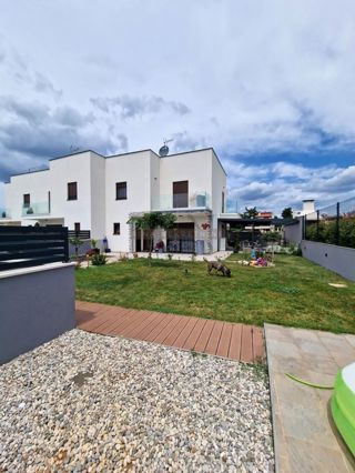 Istria - Nuova Casa a Kaštelir, 10 min dal Mare