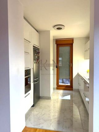Appartamento Gajnice, Podsused - Vrapče, 89m2
