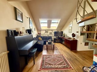 ZAGABRIA - LANIŠTE - Appartamento trilocale con soppalco