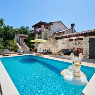 Istria – in the vicinity of Brtonigla - stone villa with pool