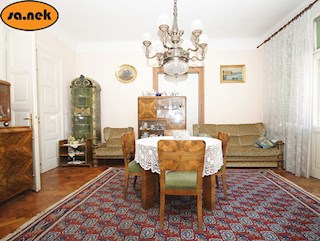 Complesso residenziale-commerciale nel centro di Samobor