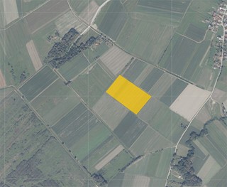 Terreno agricolo a Kupinec