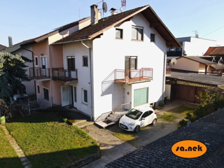 Spaziosa casa bifamiliare nel centro di Samobor