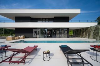 Istria, Grisignana – Moderna casa di design ai margini del paese